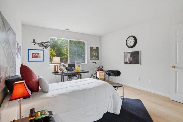 69 Windcrest Lane, South San Francisco, CA 94080