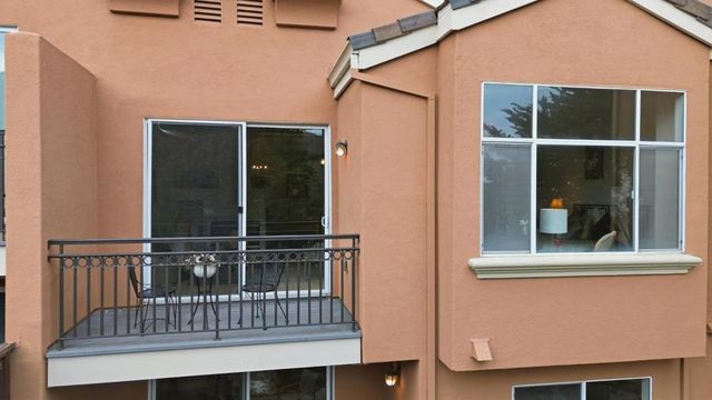 69 Windcrest Lane, South San Francisco, CA 94080