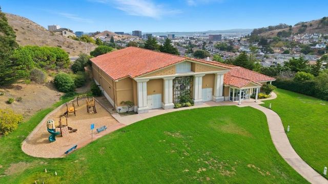 69 Windcrest Lane, South San Francisco, CA 94080