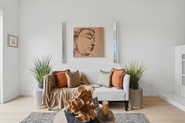 69 Windcrest Lane, South San Francisco, CA 94080