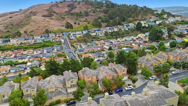 69 Windcrest Lane, South San Francisco, CA 94080