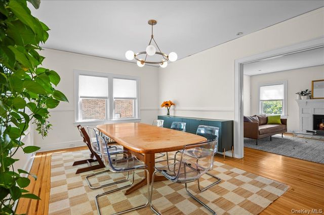 54 Ogden Avenue, White Plains, NY 10605