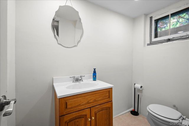 54 Ogden Avenue, White Plains, NY 10605