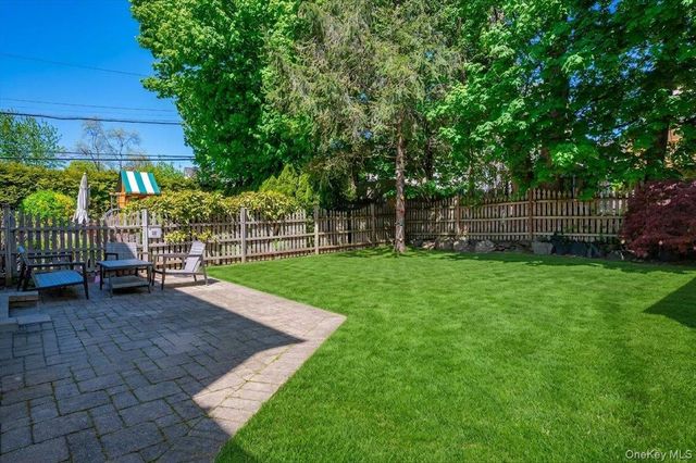 54 Ogden Avenue, White Plains, NY 10605