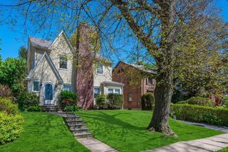 54 Ogden Avenue, White Plains, NY 10605