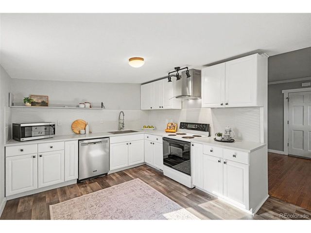 4218 S Cherokee St, Englewood, CO 80110