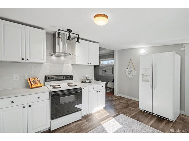 4218 S Cherokee St, Englewood, CO 80110