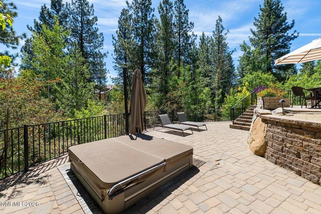 20540 Latour Way, Reno, NV 89511