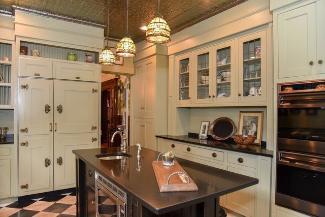 228 Upham Street, Melrose, MA 02176