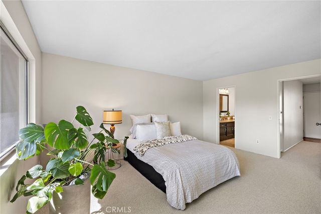 22316 Caminito Tecate, Laguna Hills, CA 92653