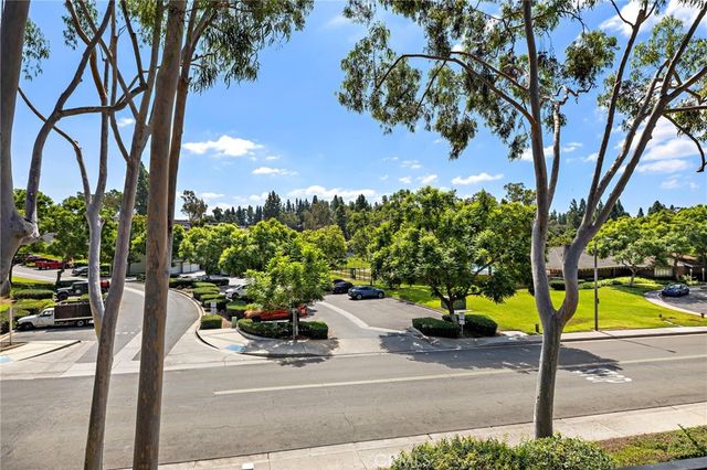 22316 Caminito Tecate, Laguna Hills, CA 92653