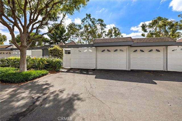 22316 Caminito Tecate, Laguna Hills, CA 92653