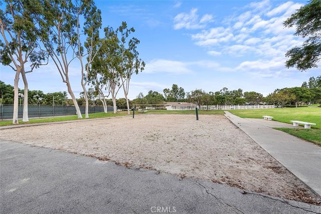 22316 Caminito Tecate, Laguna Hills, CA 92653