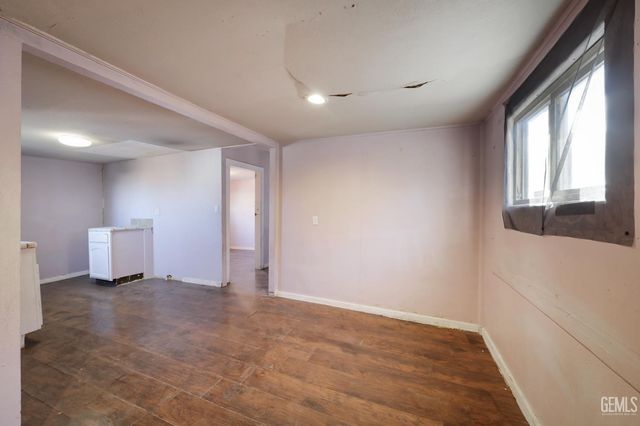 304 San Emidio Street, Taft, CA 93268