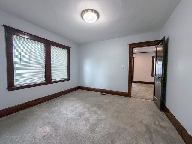 48 Fountain St 48, Medford, MA 02155