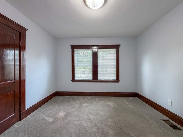 48 Fountain St 48, Medford, MA 02155