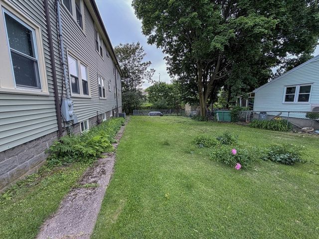 48 Fountain St 48, Medford, MA 02155