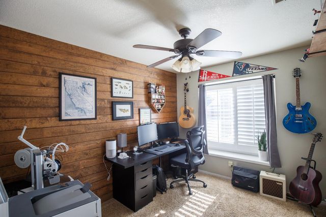 116 N Joshua Avenue, Clovis, CA 93611