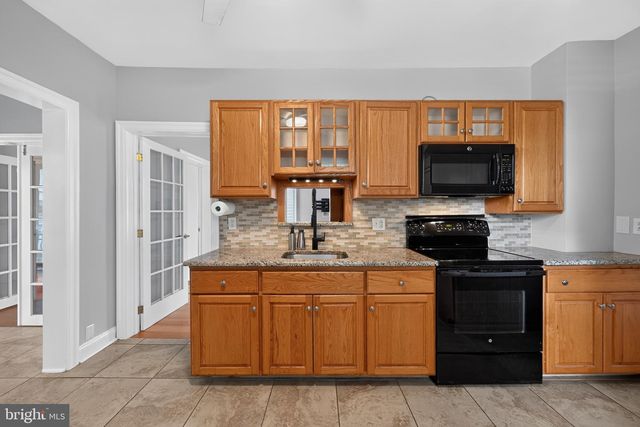 417 SUMMIT AVE, Fort Washington, PA 19034