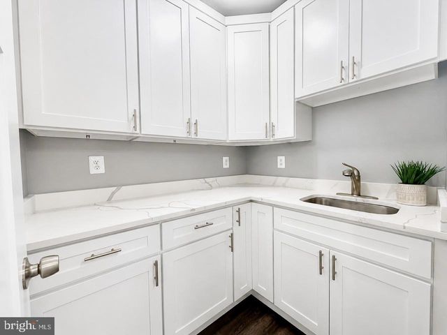 5728 CLOVER RD, Baltimore, MD 21215