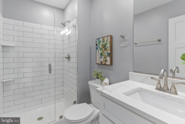 5728 CLOVER RD, Baltimore, MD 21215