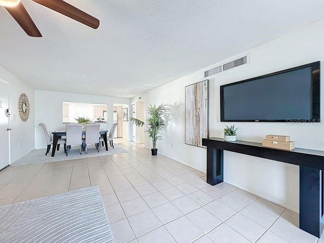 626 ORANGE DRIVE 242, Altamonte Springs, FL 32701