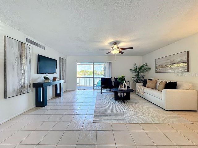 626 ORANGE DRIVE 242, Altamonte Springs, FL 32701