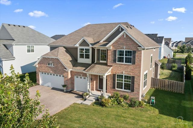 3617 Emerald Road, Elgin, IL 60124