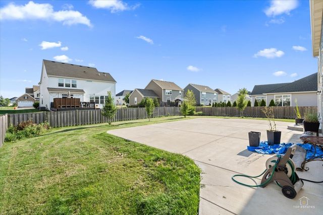 3617 Emerald Road, Elgin, IL 60124