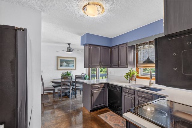 2423 NE 88th Street, Altoona, IA 50009