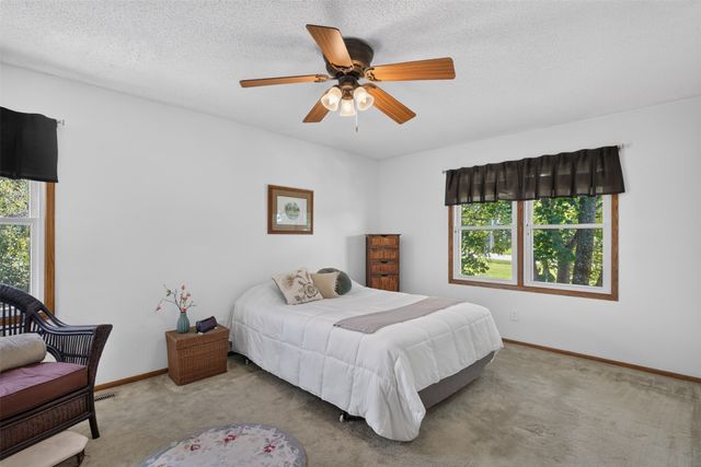 2423 NE 88th Street, Altoona, IA 50009