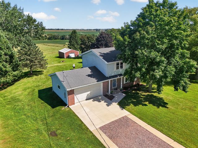 2423 NE 88th Street, Altoona, IA 50009