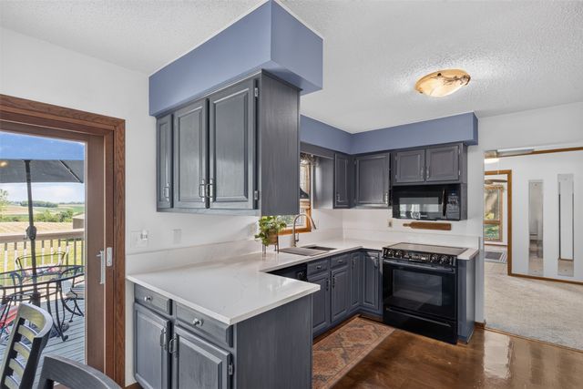 2423 NE 88th Street, Altoona, IA 50009