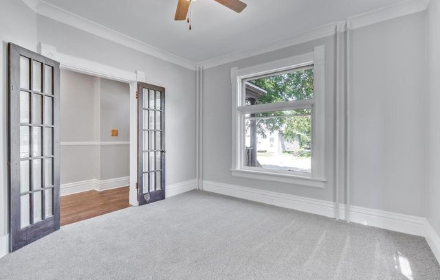 407 E IRVING AVENUE, Oshkosh, WI 54901