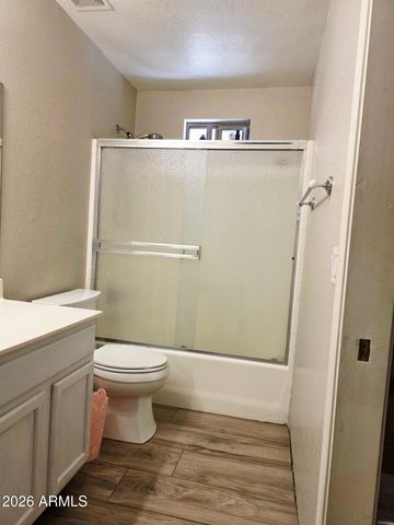 8313 W MULBERRY Drive N, Phoenix, AZ 85037