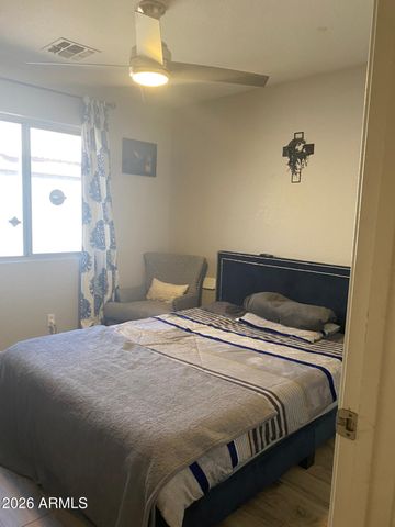 8313 W MULBERRY Drive N, Phoenix, AZ 85037