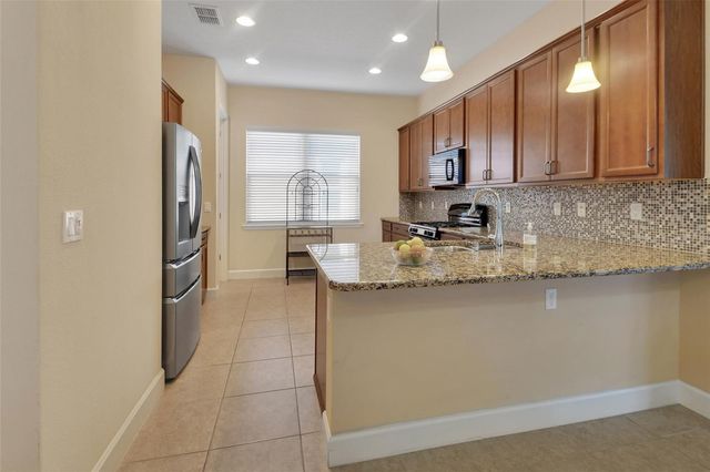 423 TISBURY COURT, Deland, FL 32724