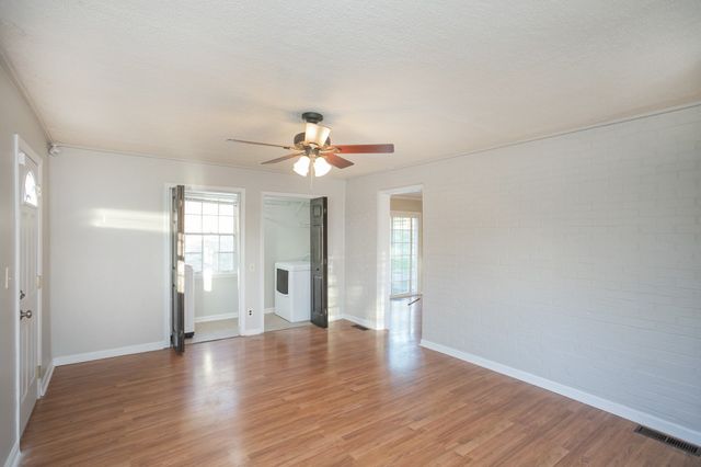 610 Ashley Ct, Nashville, TN 37211