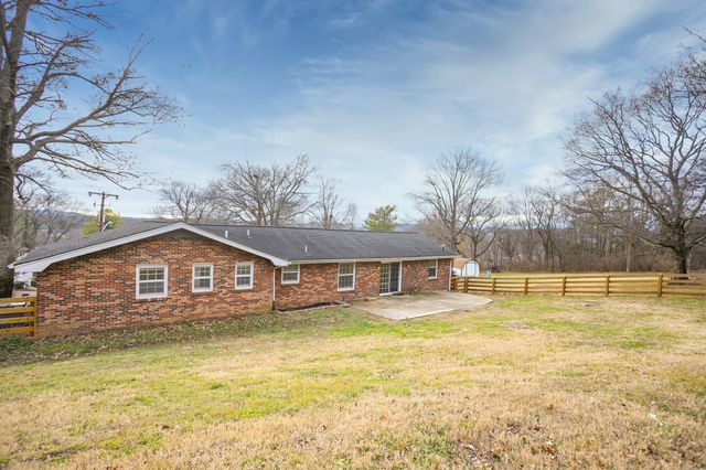 610 Ashley Ct, Nashville, TN 37211