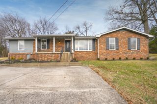 610 Ashley Ct, Nashville, TN 37211