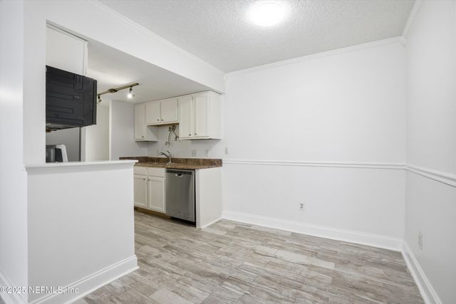 3737 LORETTO Road 104, Jacksonville, FL 32223