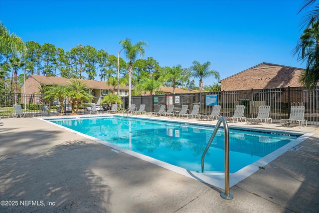 3737 LORETTO Road 104, Jacksonville, FL 32223