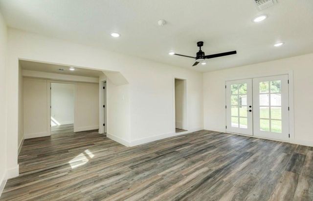 1200 Gifford Lane, Angleton, TX 77515