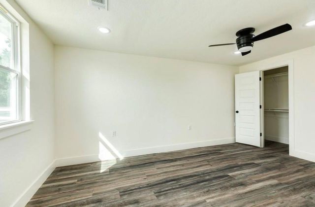 1200 Gifford Lane, Angleton, TX 77515