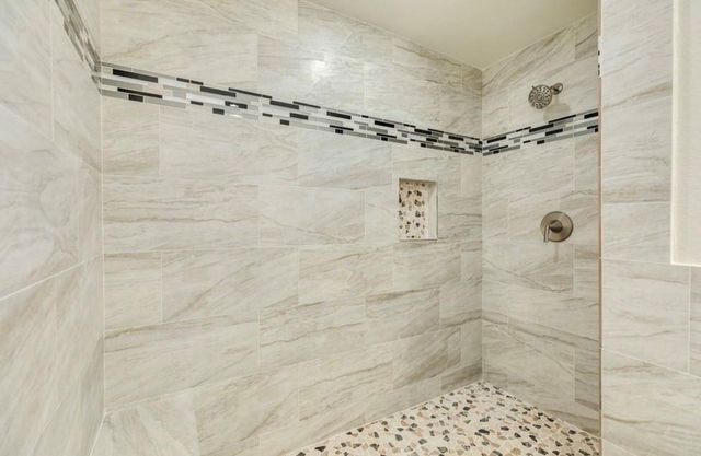 1200 Gifford Lane, Angleton, TX 77515