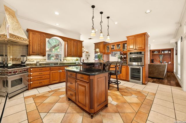 2120 Oakland Bend, San Antonio, TX 78258