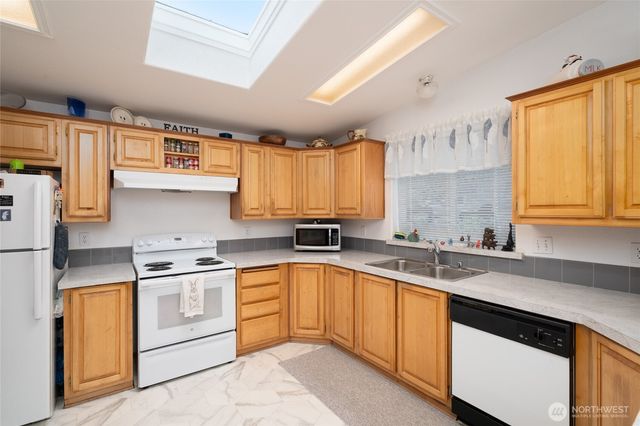 24160 N West View Road, Mount Vernon, WA 98274
