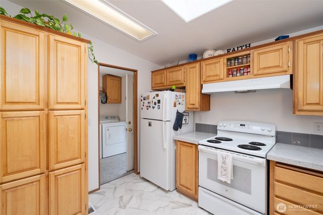 24160 N West View Road, Mount Vernon, WA 98274