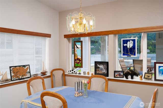 24160 N West View Road, Mount Vernon, WA 98274