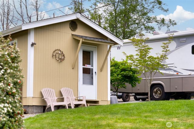 24160 N West View Road, Mount Vernon, WA 98274